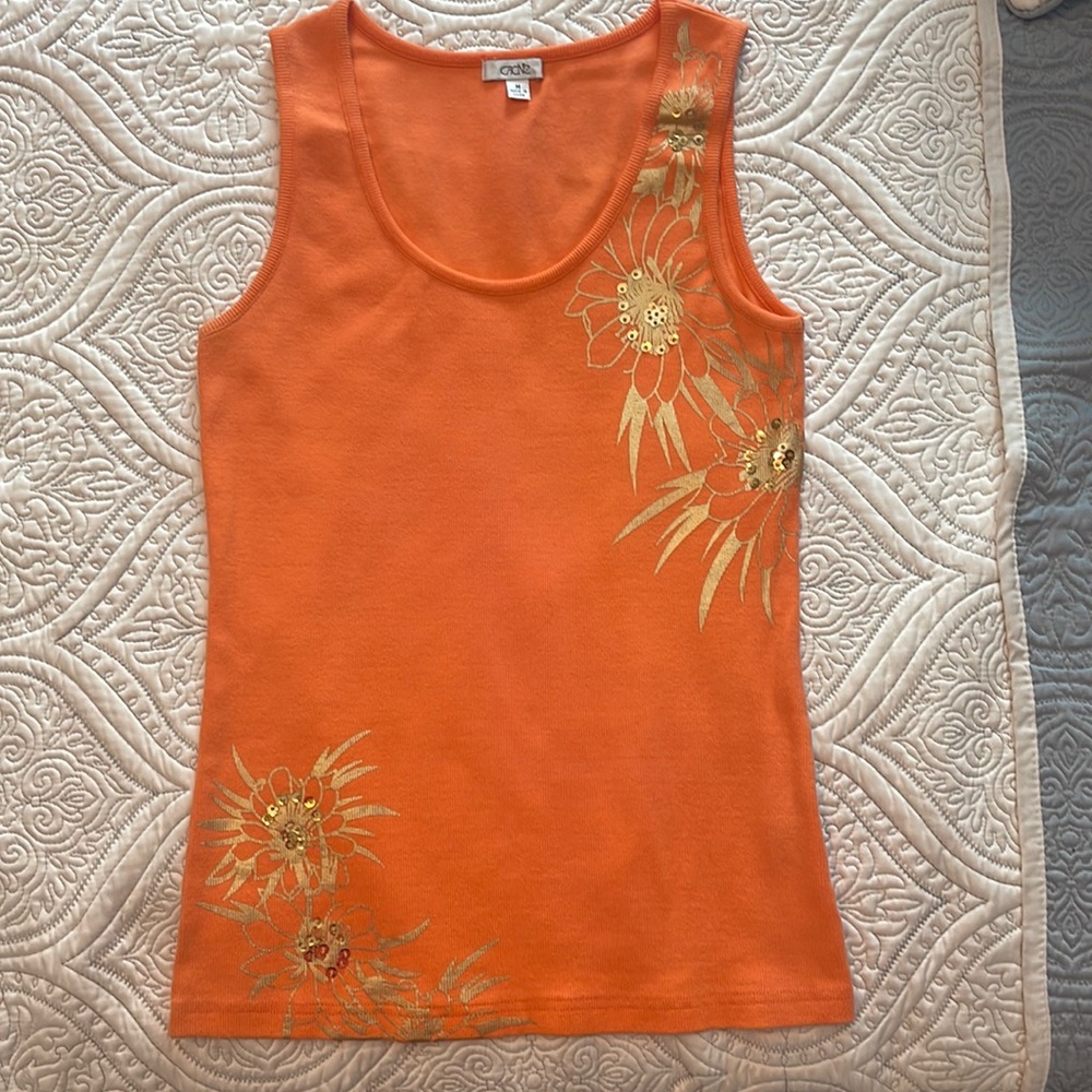 Cache Tangerine gold Lame’ printed front & back tank top. Super cute!